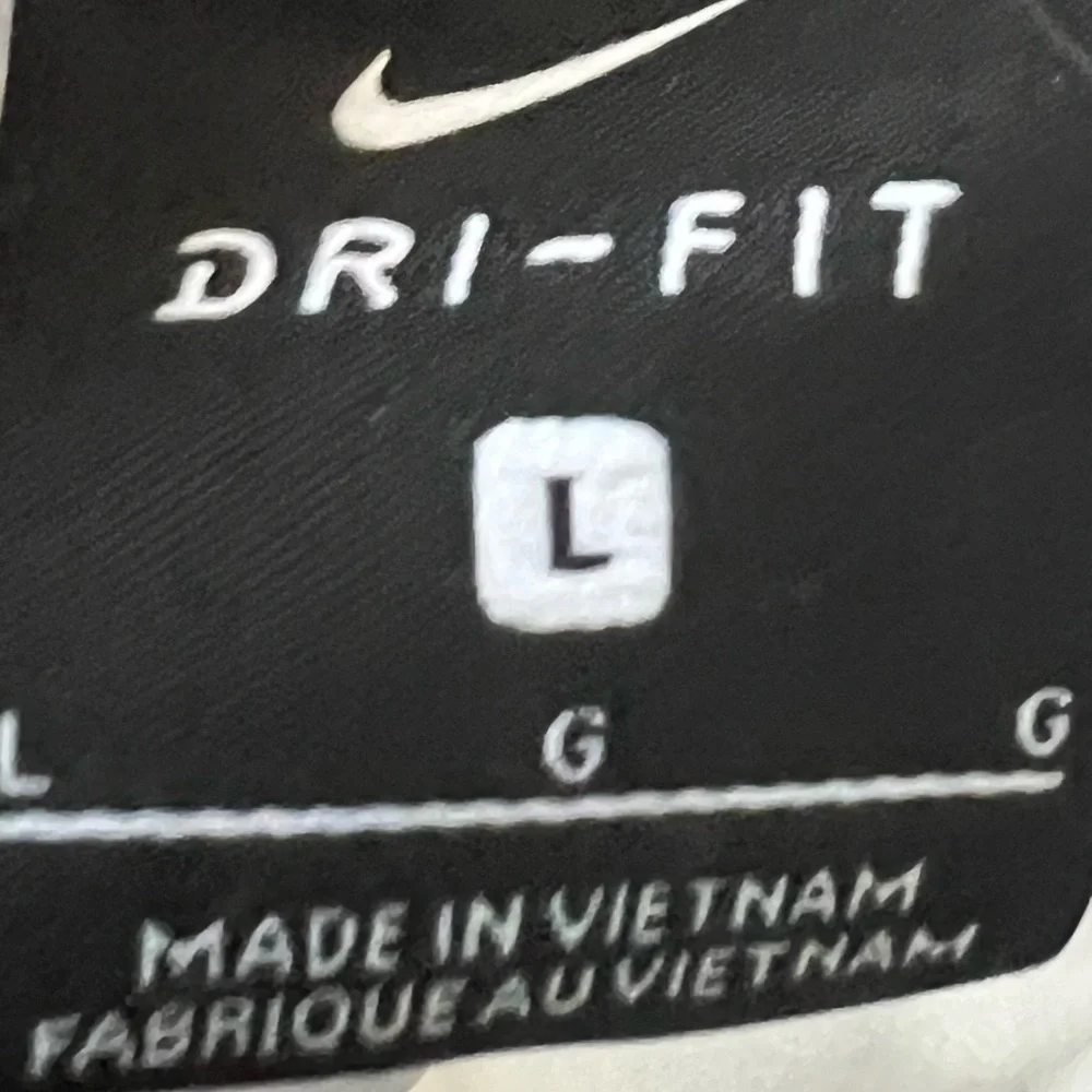 2/40 NWT Nike Dri-FIT Icon Men’s Basketball Shorts White & Black Size Large - Picture 5 of 6